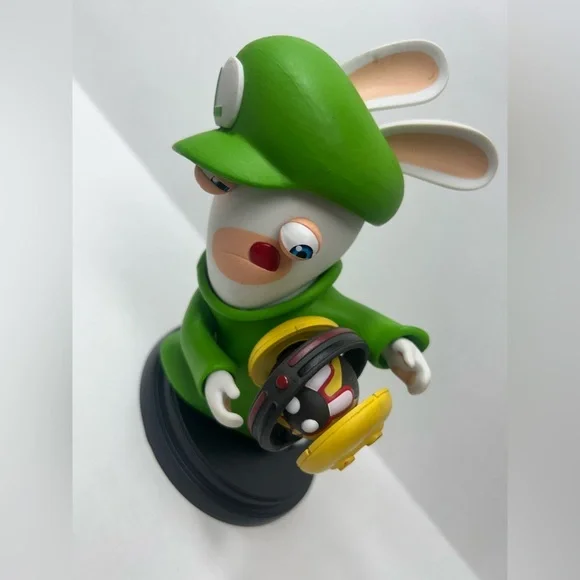 Mario + Rabbids Kingdom Battle - Rabbid Luigi Figure 🔫🤪 - Picture 7 of 14